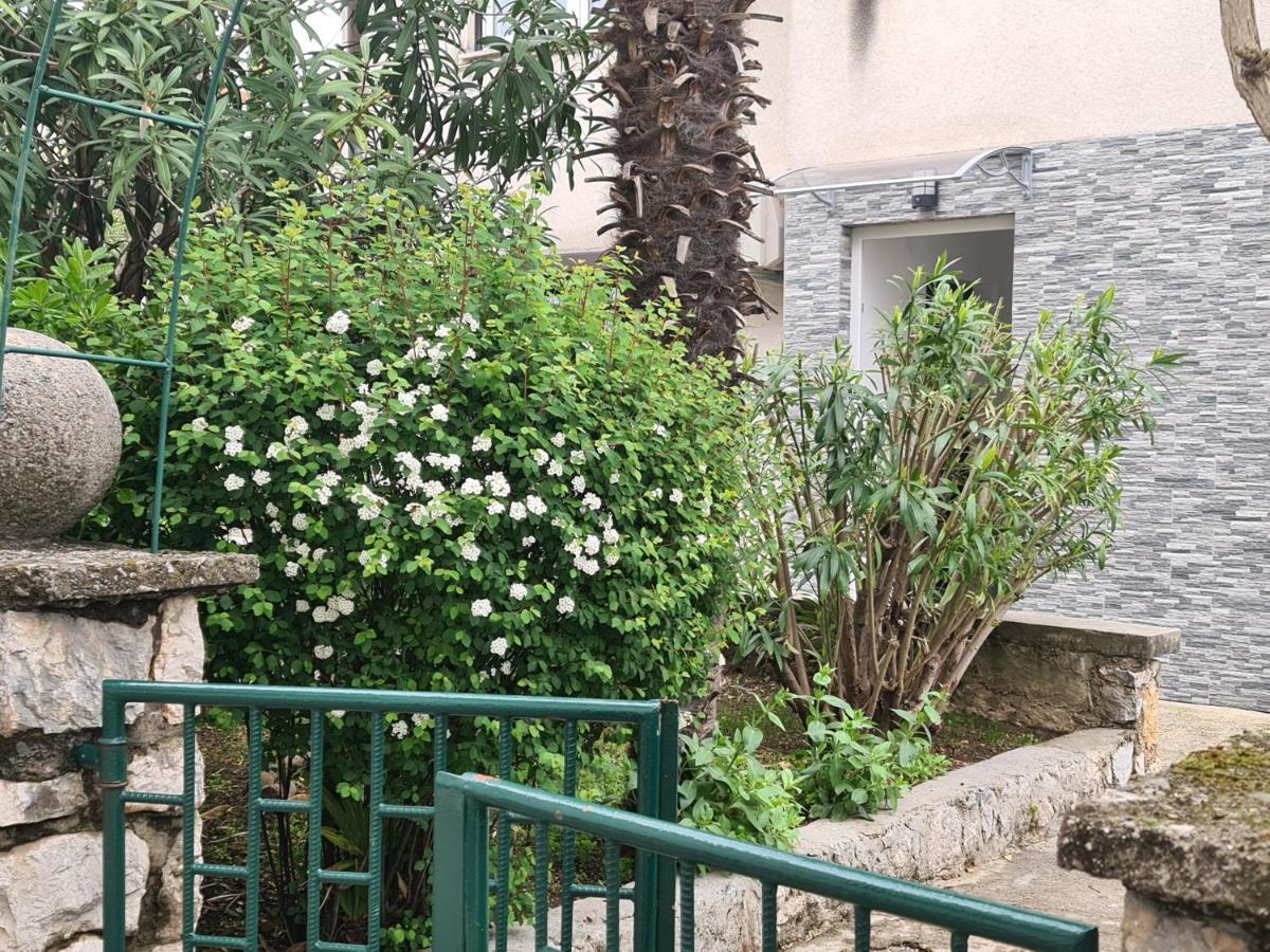 Apartman Nika Crikvenica Exterior photo